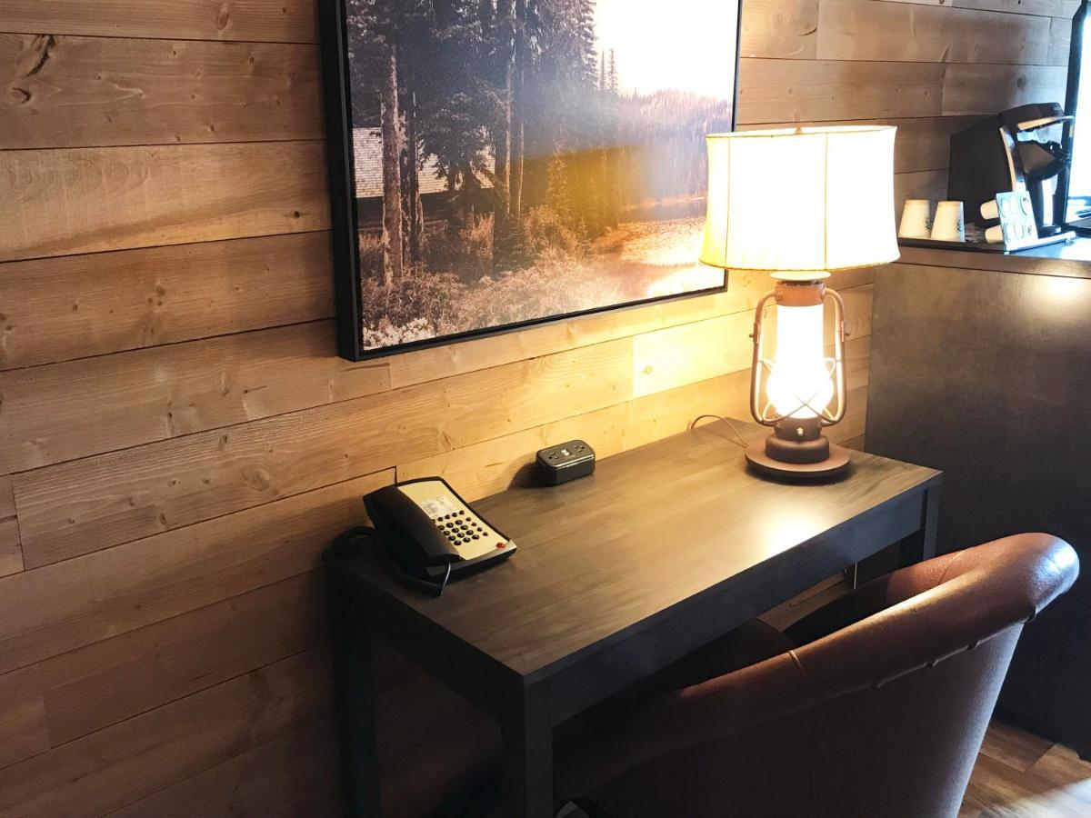 Copper River Inn Fort Frances Εξωτερικό φωτογραφία
